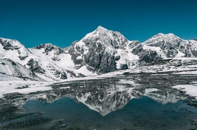 雪山